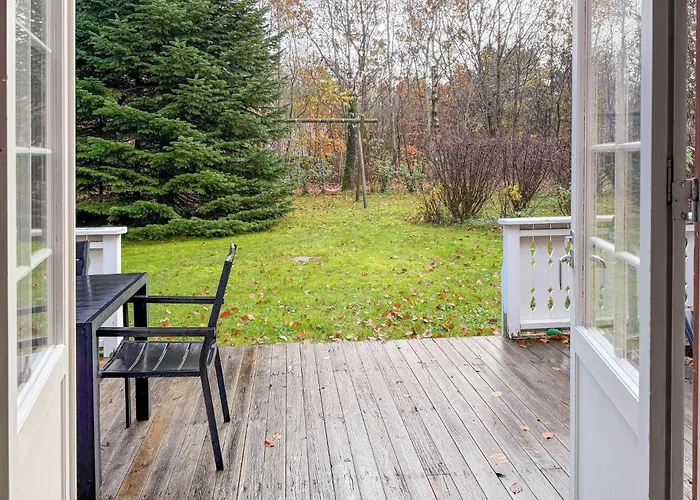 3 Bedroom Beautiful In Dom wakacyjny