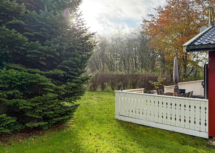 Dom wakacyjny 3 Bedroom Beautiful In *